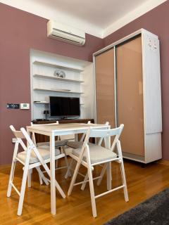 Studio 22 - 3