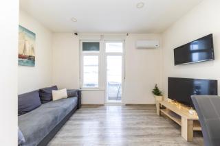The Urban Nest by Belmont Realty - 8