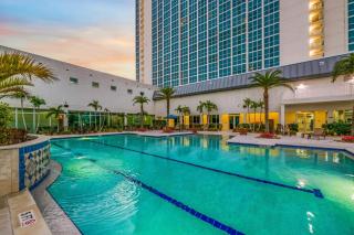 Sea Breeze Skyline Suite - 3