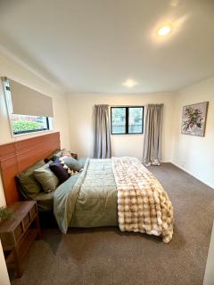 Snow Fed House - 7