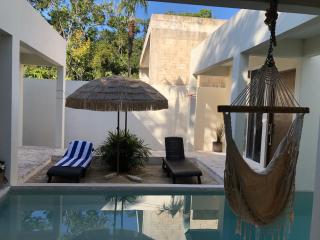 Villa Kuxtah, Beautiful bungalow with Private Pool - 1