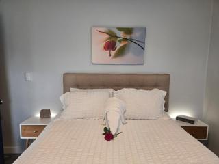 2BR House Perfect for Olympic NP Adventures - 2