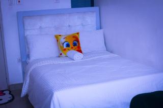 Ivy Blossom Stay - 4