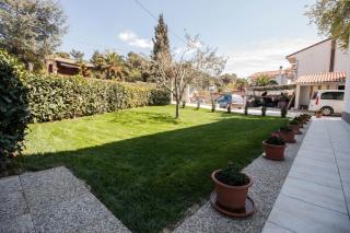 Apartments for families with children Pula - 26920 - 4