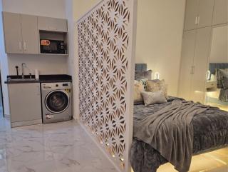 Romantic apartment with garden, pool and beach - 1