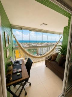Apartamento Amplo e Luxuoso Beira Mar - 9