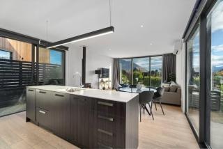 Mountain Panorama Luxury Retreat - 4