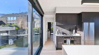 Mountain Panorama Luxury Retreat - 2