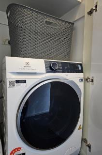 60sqm Paris End City Stay Walk to All plus Work Setup - 3