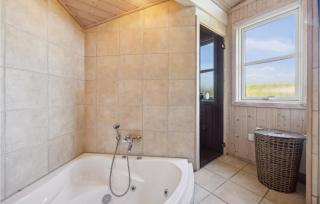 Cozy Home In Hals With Sauna - 3