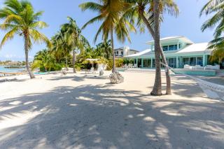Kool Kai Cayman Kai Beachfront Sunset Villa - 7