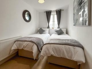 Peake Shores - 2