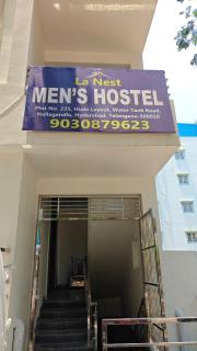 La Nest Men's PG & Hostel - 1