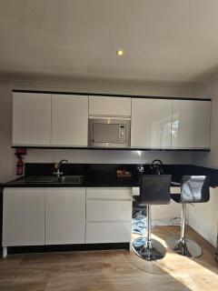 Luxury 1 Bedroom apartment with Loch View BL - 5