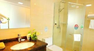 GreenTree Inn Huaian Gaogou Town First Street Shell Hotel - 2
