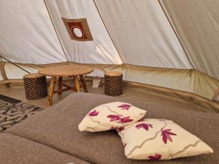 Sunset Glamping - luksustelttamajoitus PowerParkin lähellä - 2