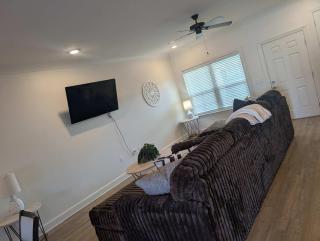 Family Friendly Townhouse in West Mobile - 9