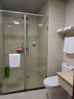 GreenTree Inn Shanghai Minhang Development Zone Subway Station Business Hotel - 3