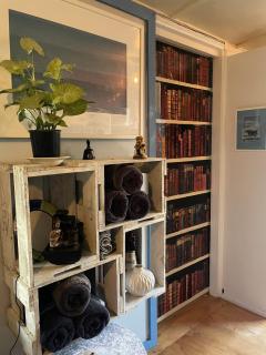 Le Bach - Rustic Central Raglan - 3