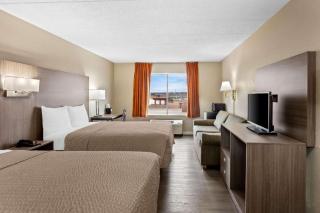 Econo Lodge Willowbrook - 3