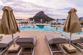 Plaza Hotel - 9