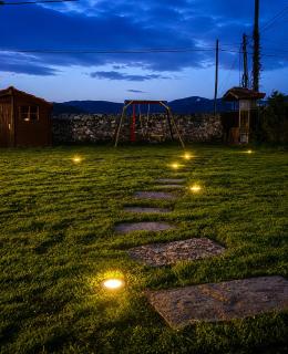 Luces de Babia, casa de piedra con encanto - 7