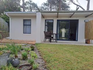 5 Ysterklip Close, Hermanus - 1