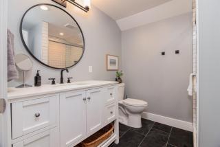 New! 3BR I 2BA Home in the Vibrant City of Hazel Park - 8