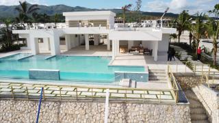 Ocho Rios - Coco Nest JA Modern 2BR Condo - 0