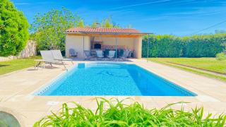"Villa Magali Arles" Piscine Provence - 0