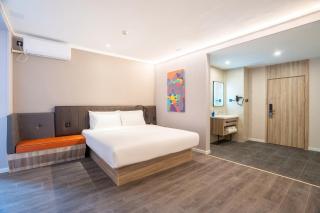 Hanting Hotel at Qingdao Jimo North Station Garment City - 7