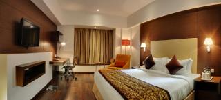 Hotel Platinum - Rajkot - 6