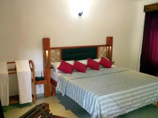 Sea View Beach Hotel - 3