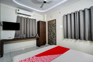 Hotel O by OYO VARA RESIDENCY - 2