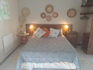 A1 Kynaston Guest House bed and breakfast or self catering - 9