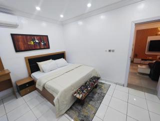 2 Bedroom Apartment Lekki - Highly Secured with 24hrs Power - 7