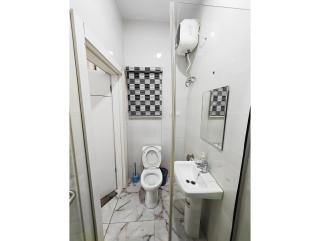 2 Bedroom Apartment Lekki - Highly Secured with 24hrs Power - 2