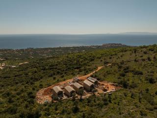 Eks Mani Peninsula Retreat - 0