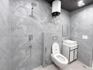 Mauryan Signature Hotel NHPC Metro - 9