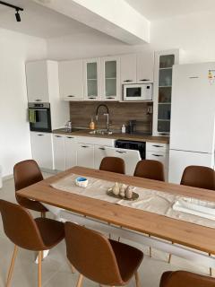 KEFI House - 7