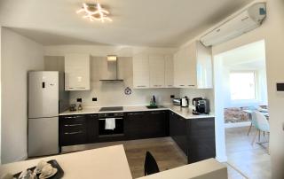Caesar's luxury apartment in Lucca Center town Roman Amphitheater - 2