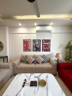 SKYLINE VIEW Signature Apartments Opposite Centaurus Mall Islamabad - 5