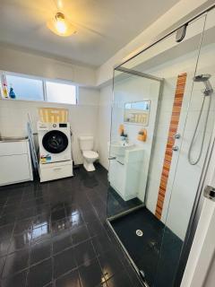 Sea Breeze with City Ease - 4