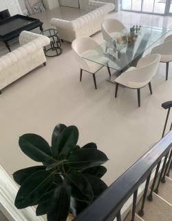 Beautiful White House at Villa Naturelink Bandung - 6