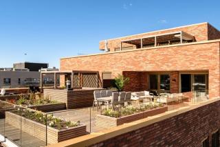 Exclusive apartment with private 82 sqm roof terrace and parking space - 3