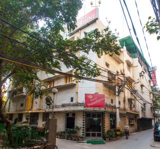 Hotel Sunshine - Karol Bagh Budget Stay at New Delhi - 5