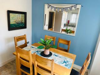 Starfish Cottage- private beach access- dog friendly - 6