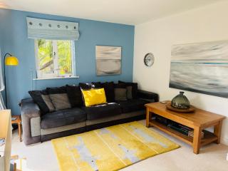 Starfish Cottage- private beach access- dog friendly - 7