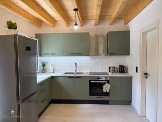 Sun Haven Family Home - 6