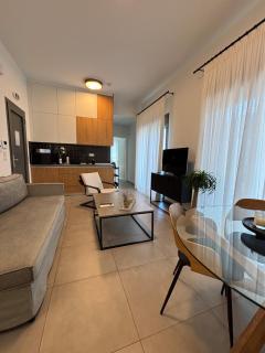 Modern Cozy Apartment - 8